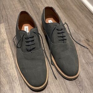 Steve Madden Men's Dark Gray Oxfords